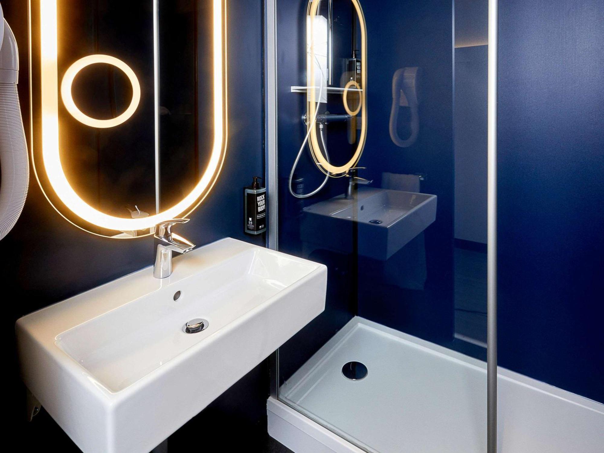 Ibis Auxerre Centre Hotel Екстериор снимка