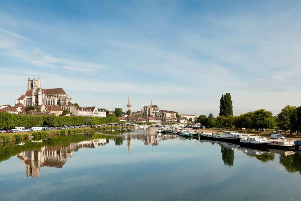 Ibis Auxerre Centre Hotel Екстериор снимка