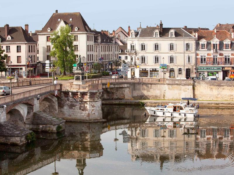 Ibis Auxerre Centre Hotel Екстериор снимка